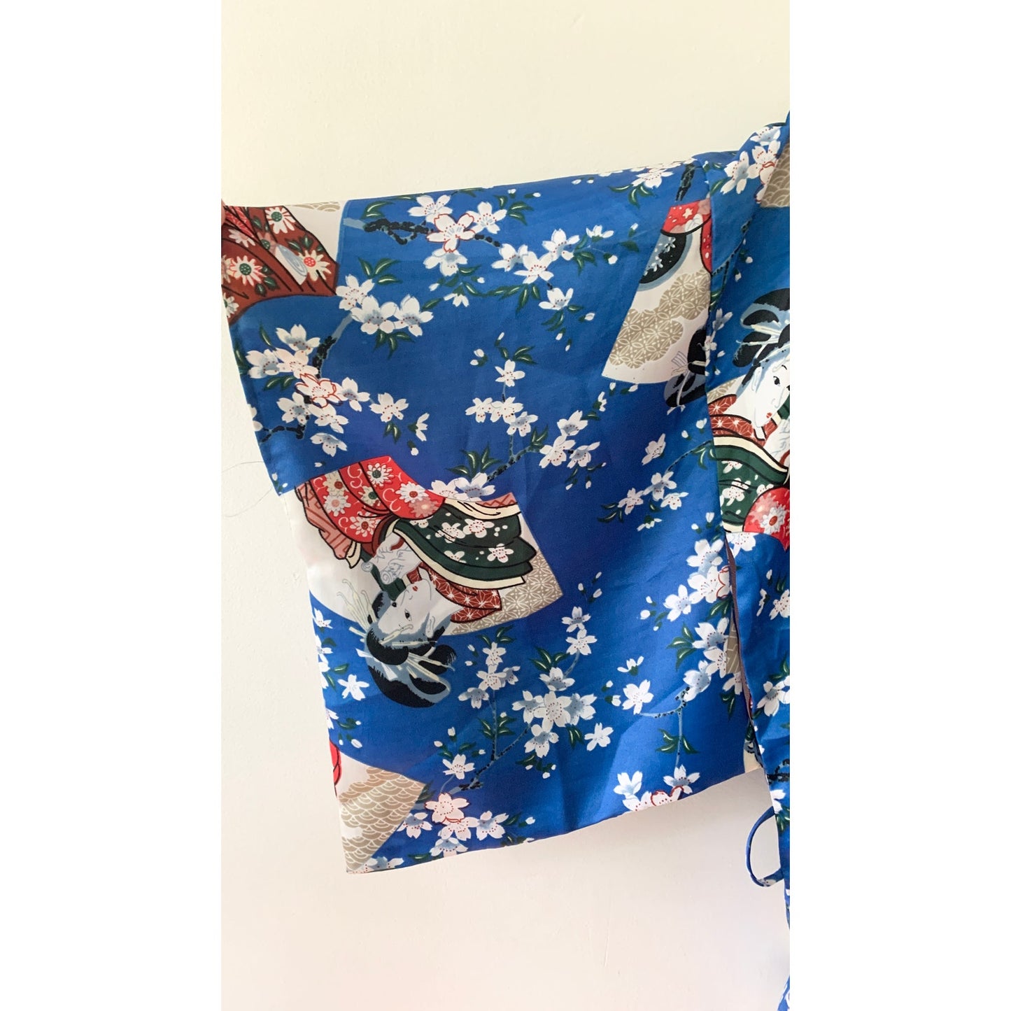 LOTUS Brand Vintage Kimono Japanese Blue Robe Small No Belt