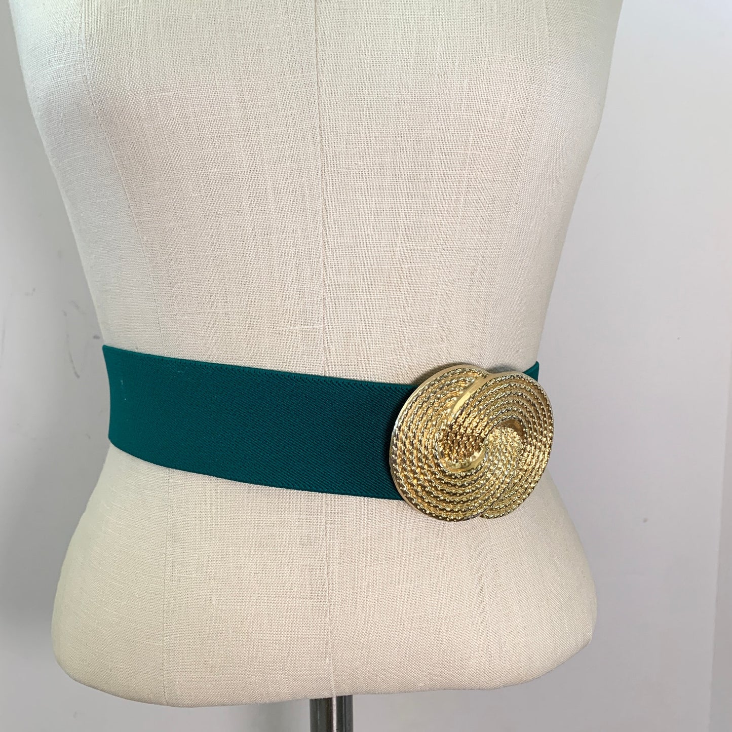 Nan Lewis Vintage Stretch Enamelf Green Gold Belt