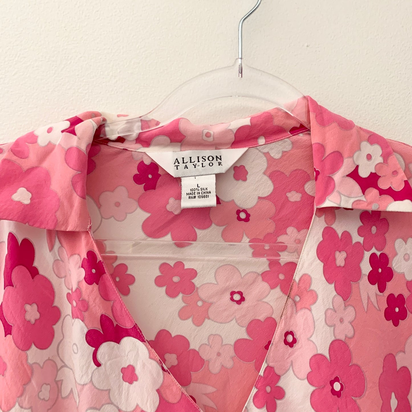 Allison Taylor Vintage Floral Print Silk Collared Shirt Large