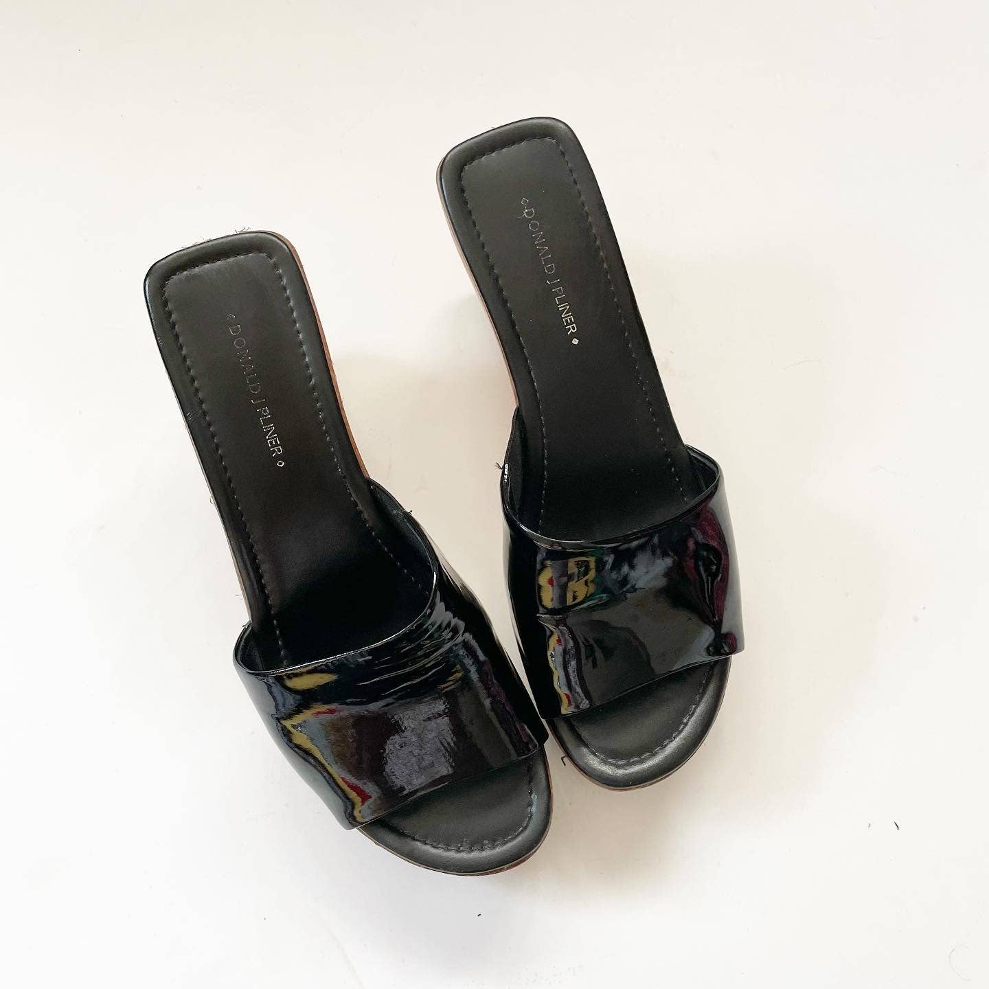 Donald J. Pliner Wish Black Wooden Square Heeled Patent Leather Mule Sandals