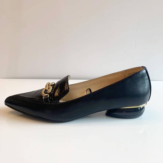 Liz Claiborne Essex Gold Chain Black Loafer