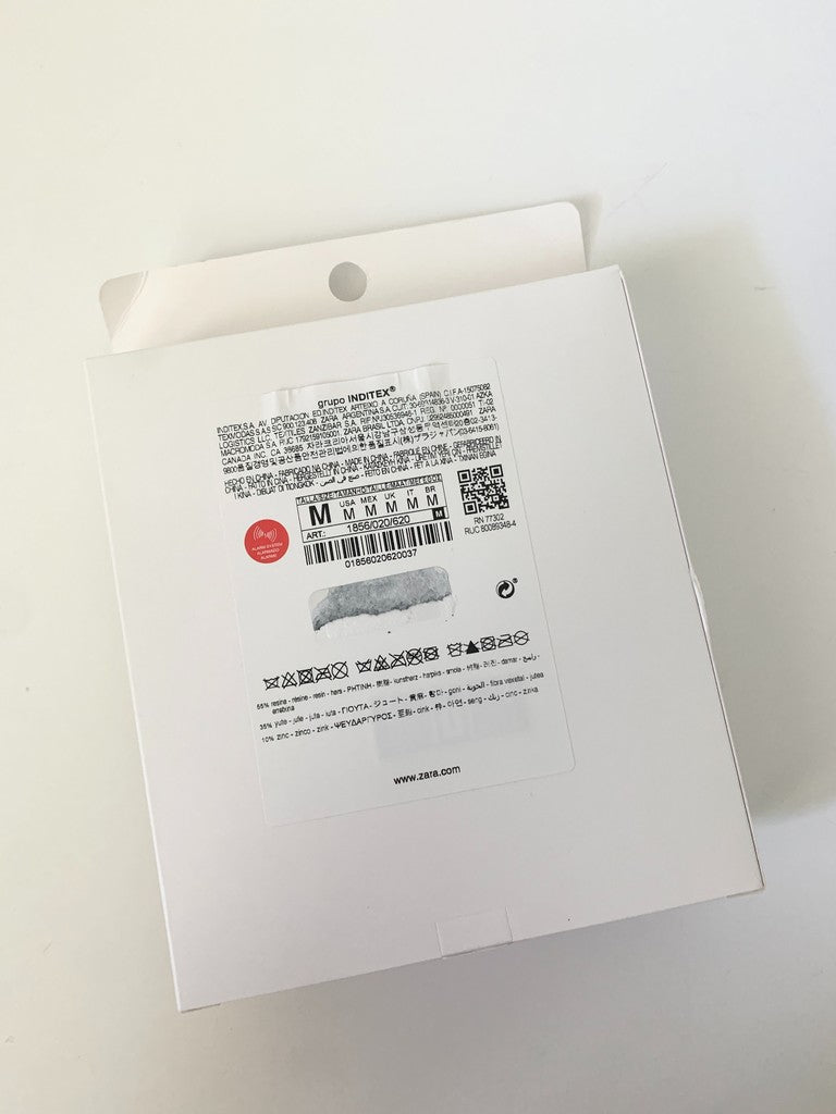 Zara Resin Rope Pink Daisy Necklace