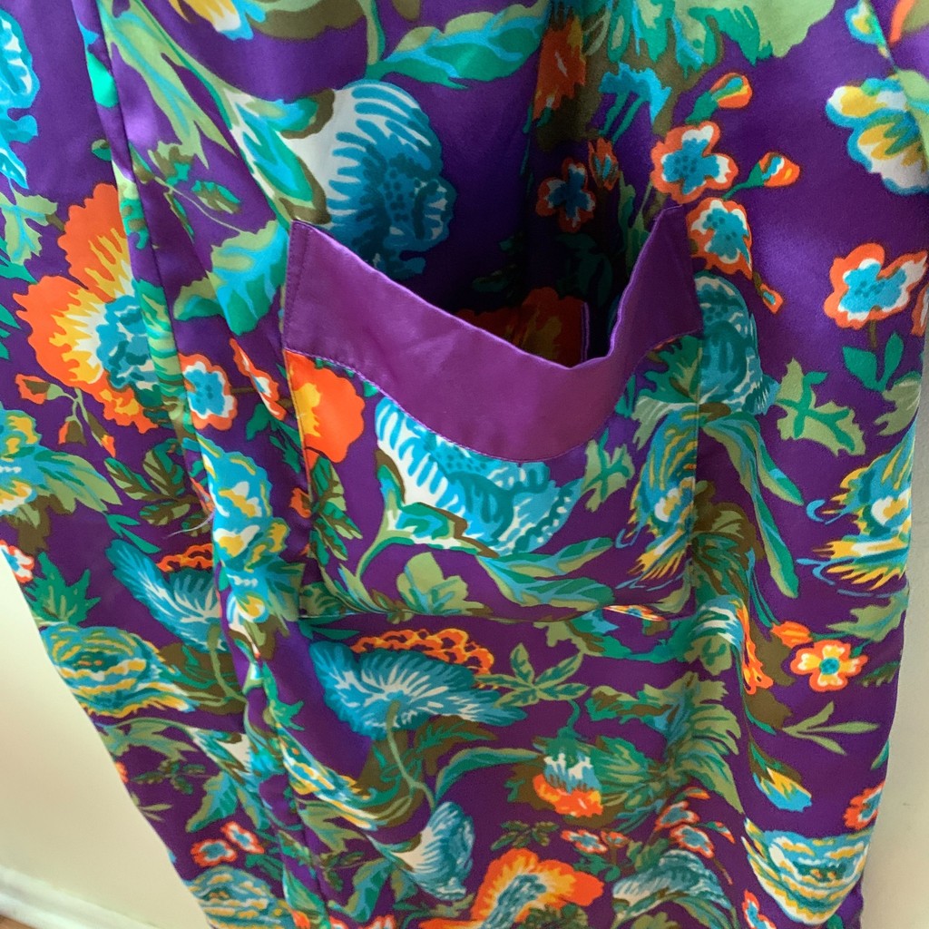Victoria's Secret Gold Label Vintage 90s 80s Purple Floral Robe M