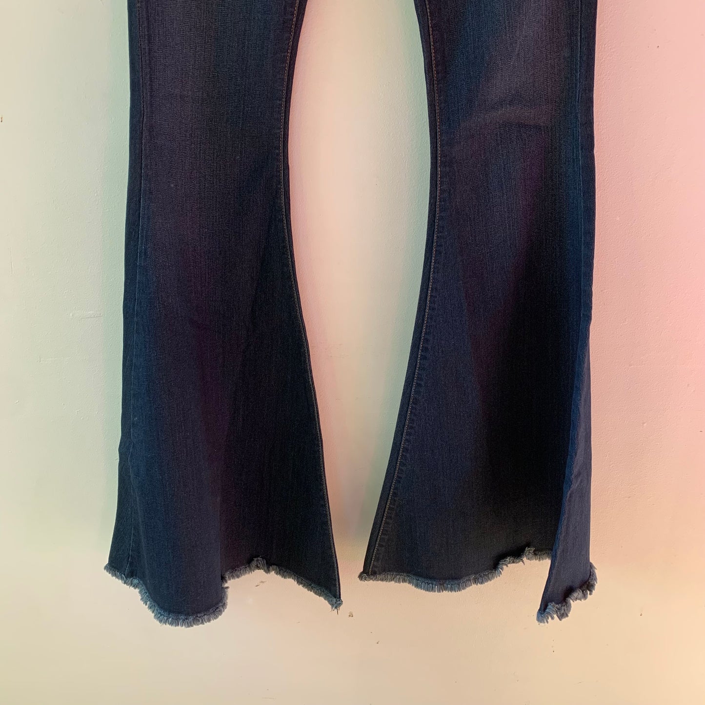 Free People Bell Bottom Frayed Hem Blue Jeans, Size 26