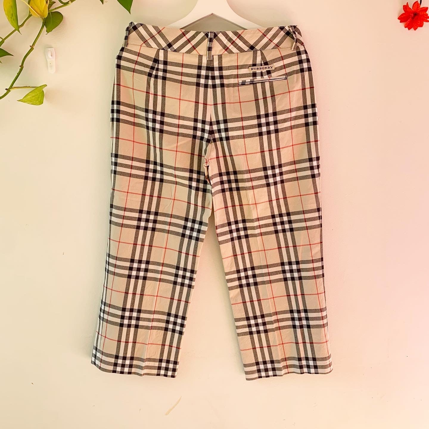 Burberry Plaid Cropped Golf Pants, Size 8