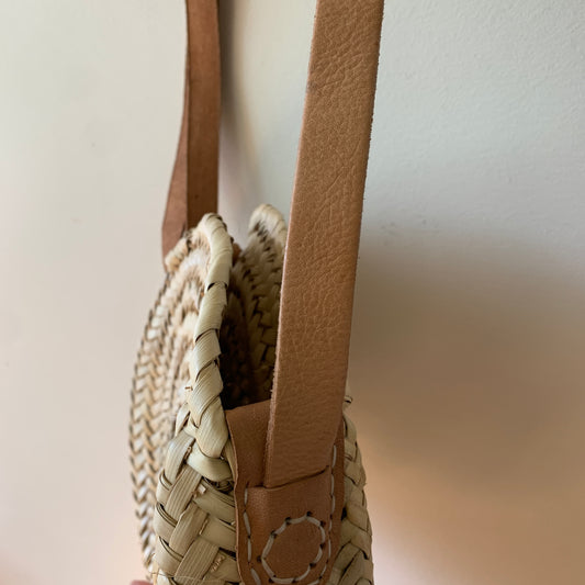 Round Straw Wicker Crossbody Purse