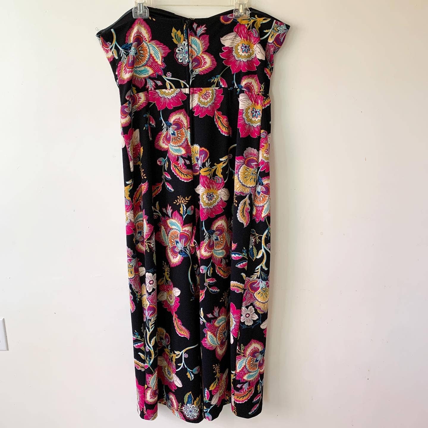 Xhilaration Floral Sleeveless Wide Leg Crop Black & Pink Jumpsuit