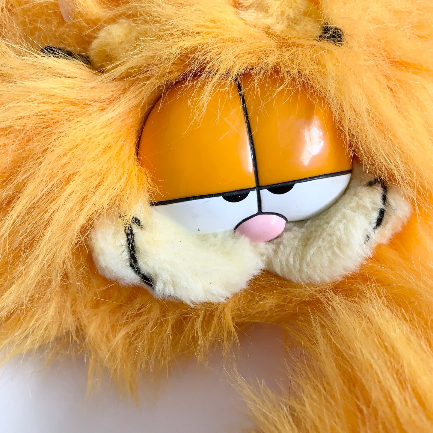 Vintage 1980s Garfield Plush Fuzzy Slippers Large