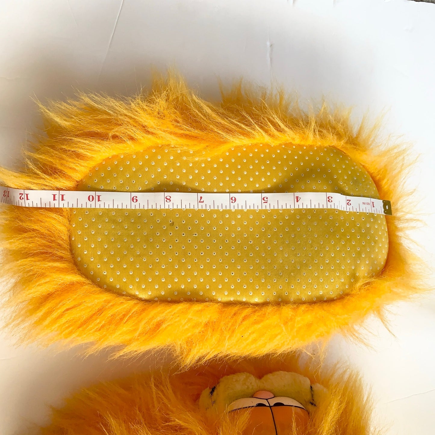 Vintage 1980s Garfield Plush Fuzzy Slippers Large