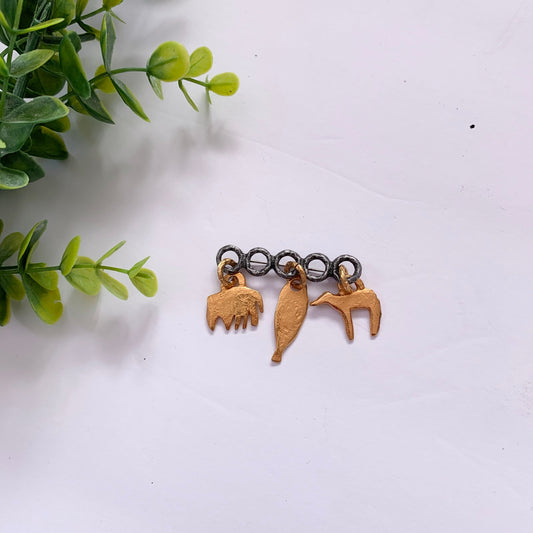 Vintage The Limited Gold Silver Tone Animal Dangle Brooch Pin