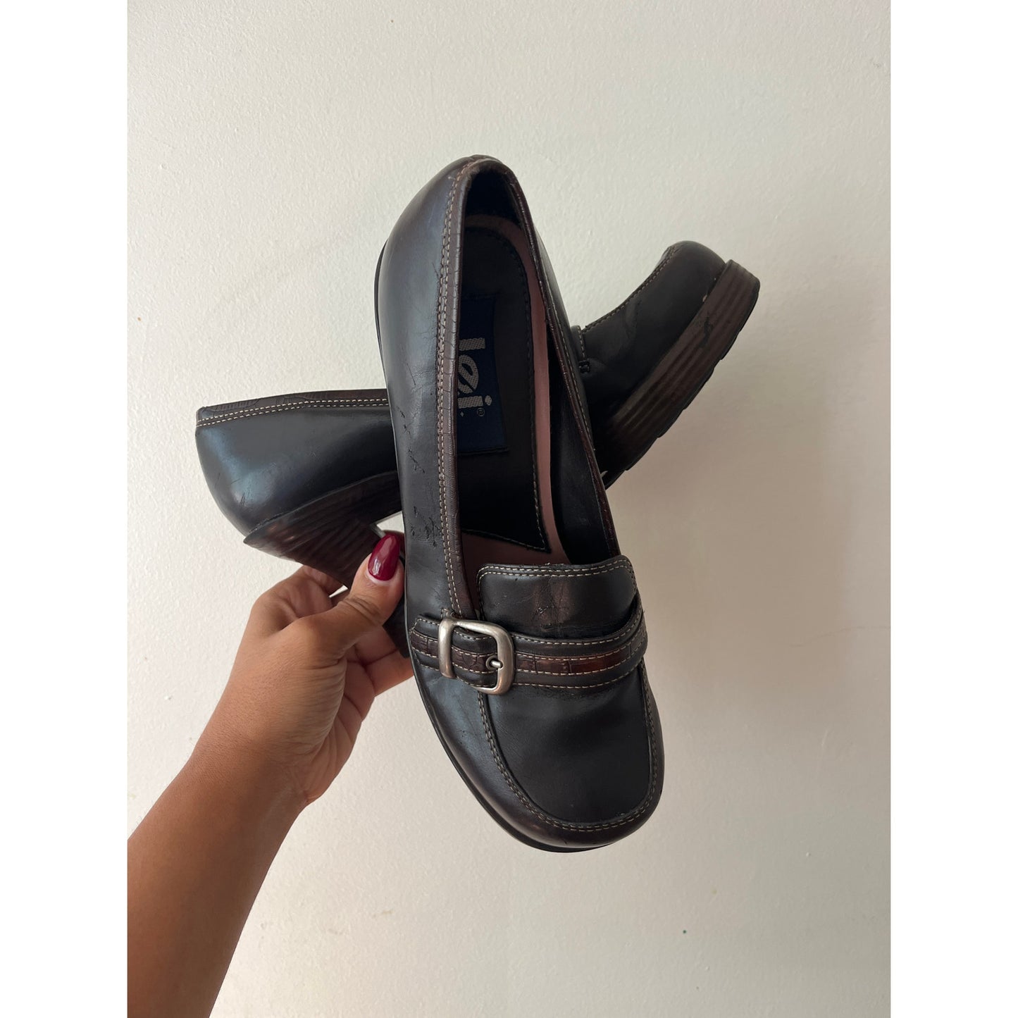 LEI Chunky Dark Brown Oxford Heel Shoes size 8.5 Y2K