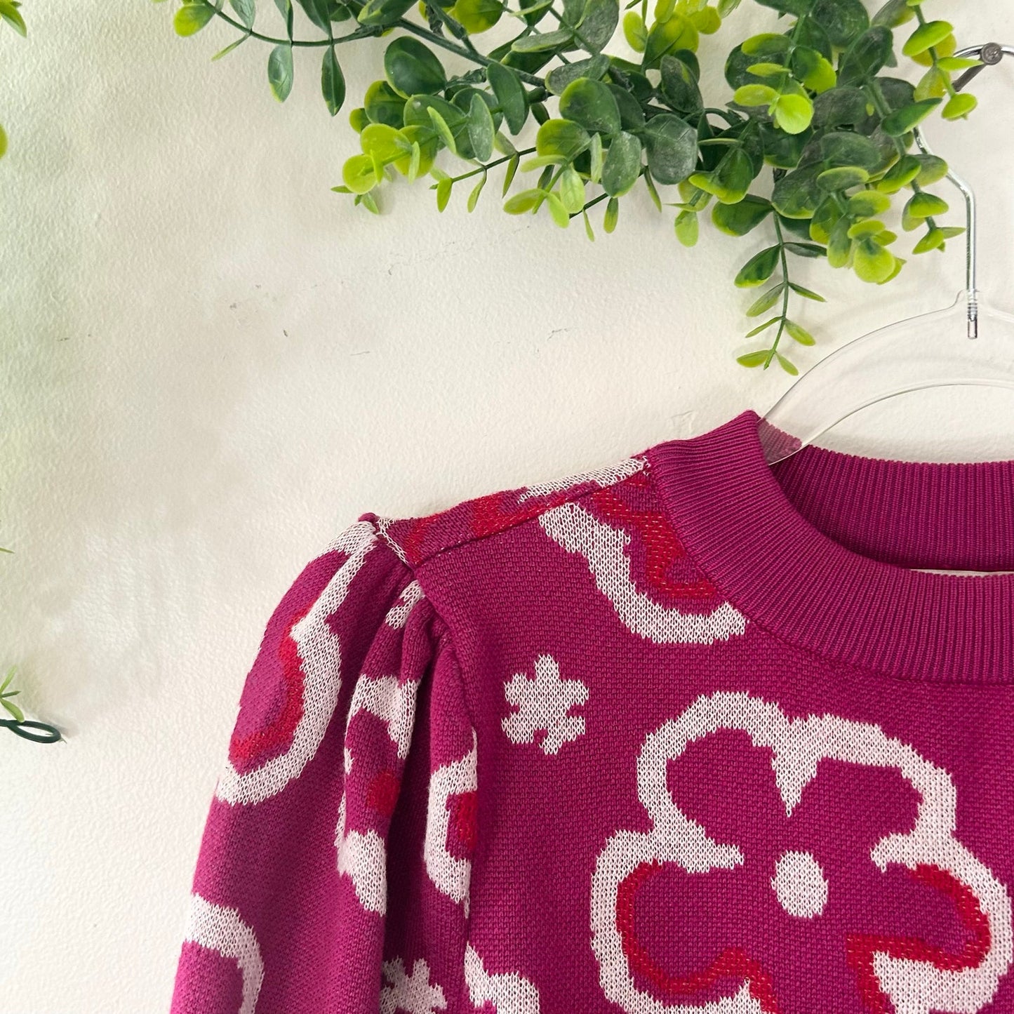 Magenta White Floral Print Crewneck Knit Sweater Rich & Famous