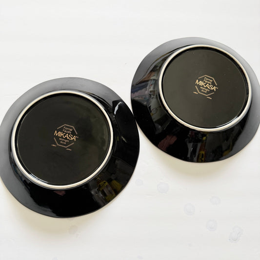 Mikasa Midnight Gold Formal Facet L9903 Glossy Black Art Deco Plates