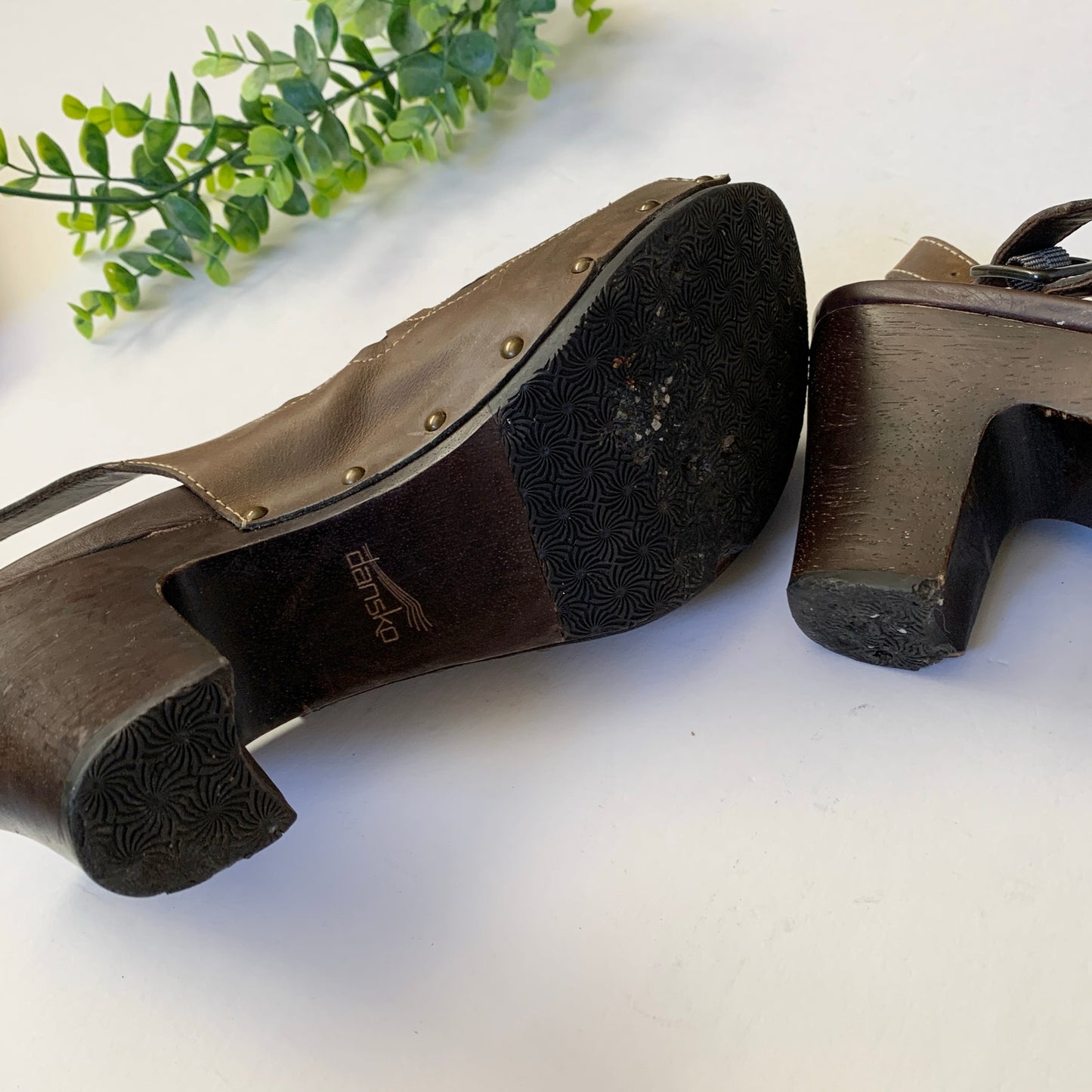 Dankso Rowena Leather Heel Clog Sandals Size 41 9.5-10