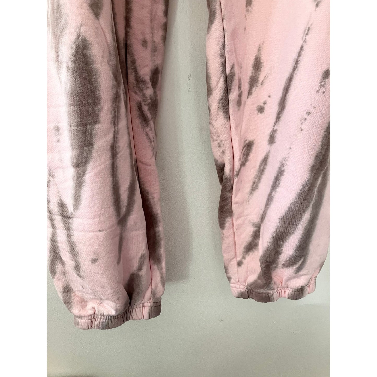 Good American Blush and Taupe Tie-Dye Boyfriend Sweatpants Size 7 4XL New