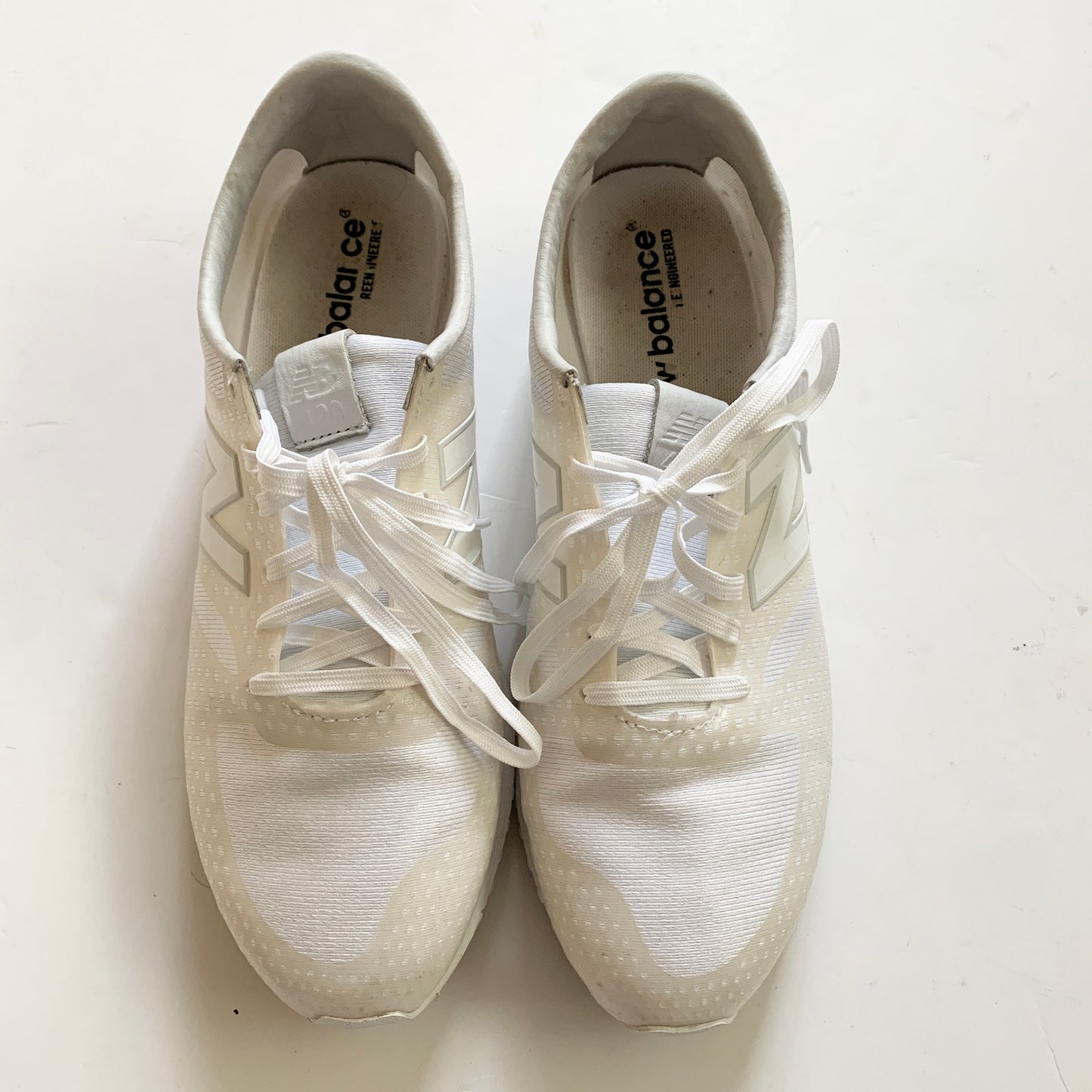 NEW BALANCE lifestyle white Sneaker Shoes 9.5