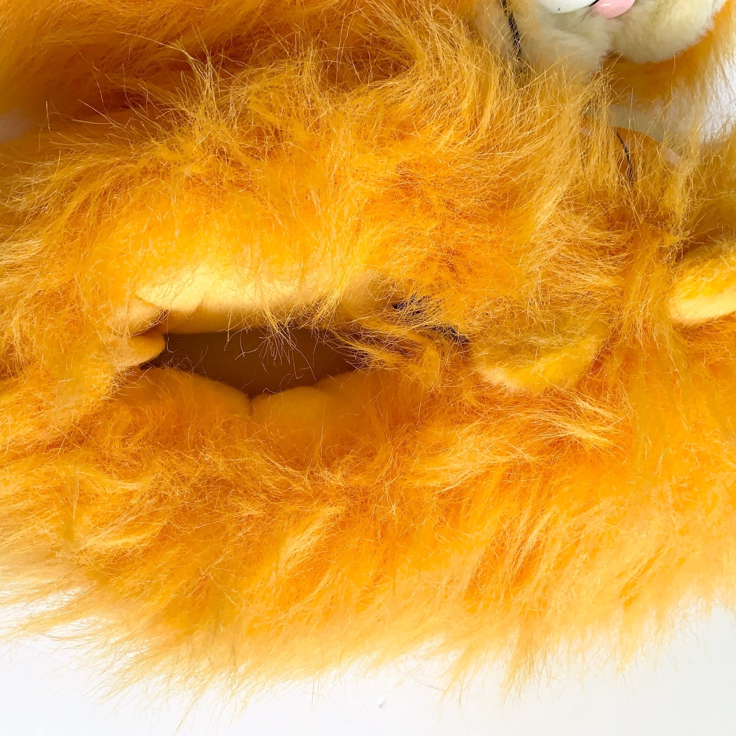 Vintage 1980s Garfield Plush Fuzzy Slippers Large