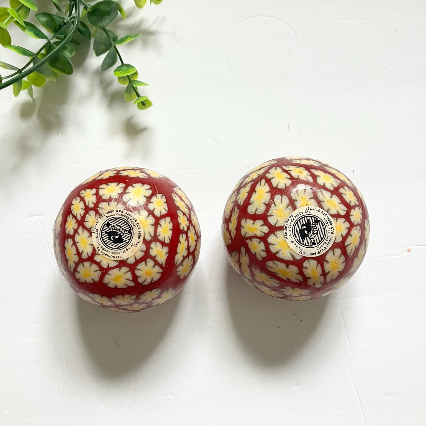 Vintage Moonlite Round Red Cream Candles