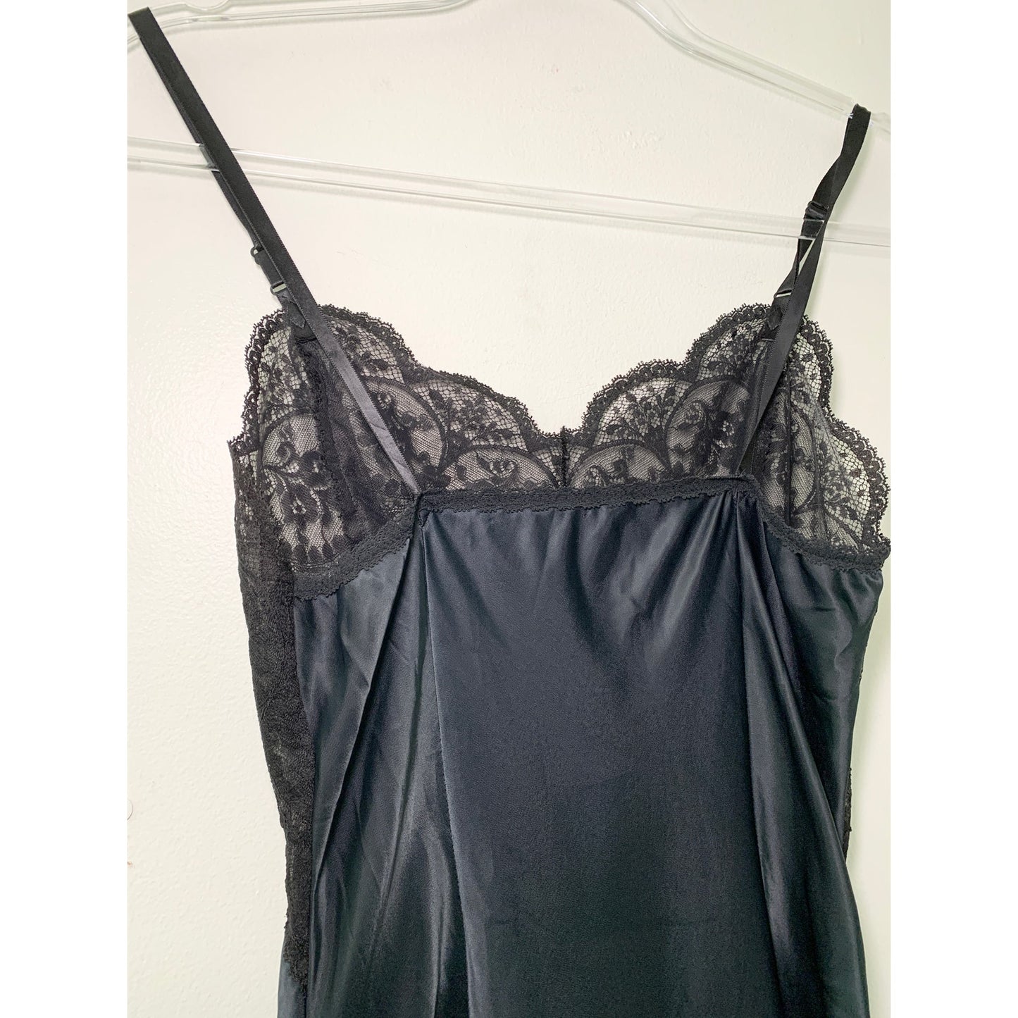 Wonder Maid Vintage 1970s Union Made Black Lingerie Chemise
