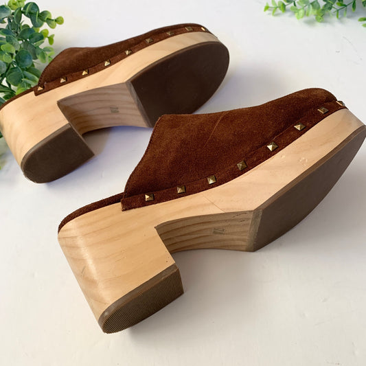 Suede Leather Brown Clogs - Steve Madden Brooklyn Fall Shoes