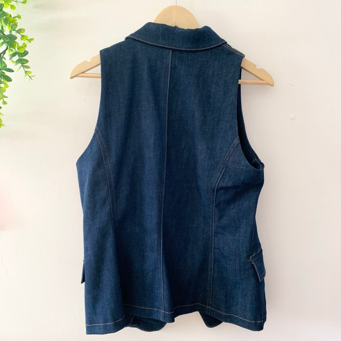 White House Black Market Tailored Denim Suiting Vest Gold Buttons Spring