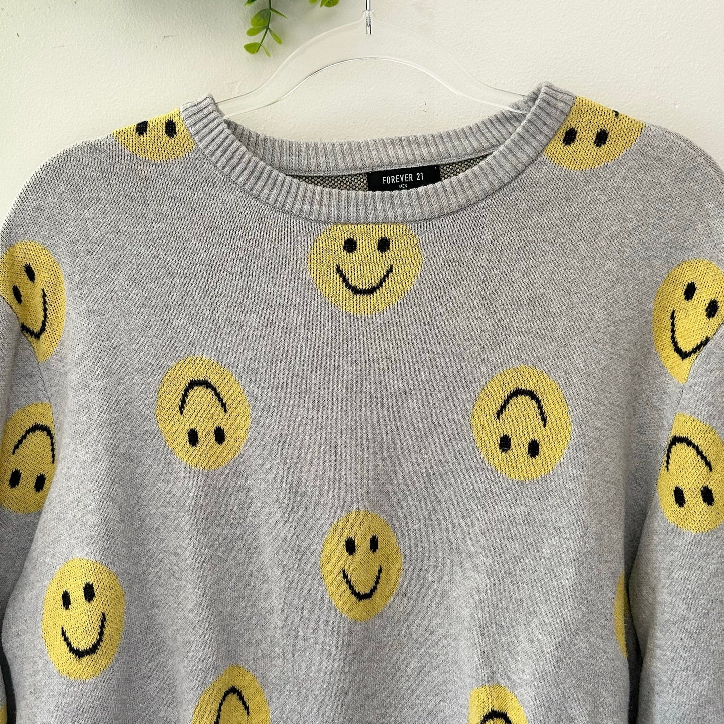 Forever 21 Men's Smiley Face Print Gray Yellow Crewneck Sweater