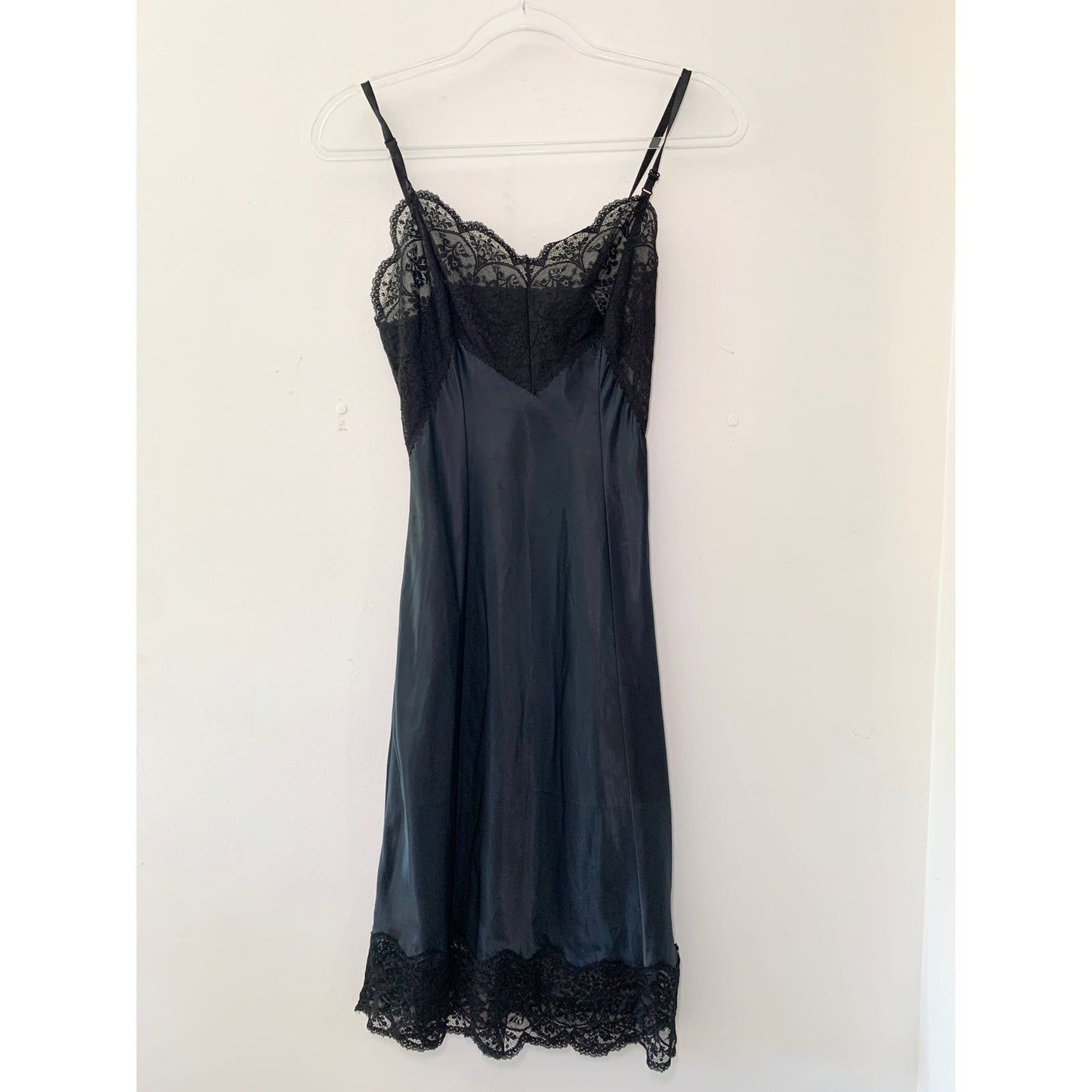 Wonder Maid Vintage 1970s Union Made Black Lingerie Chemise