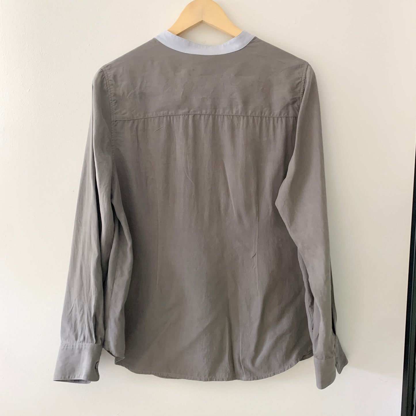 Soft Surroundings Gray Blue Silk Button Up Blouse Medium