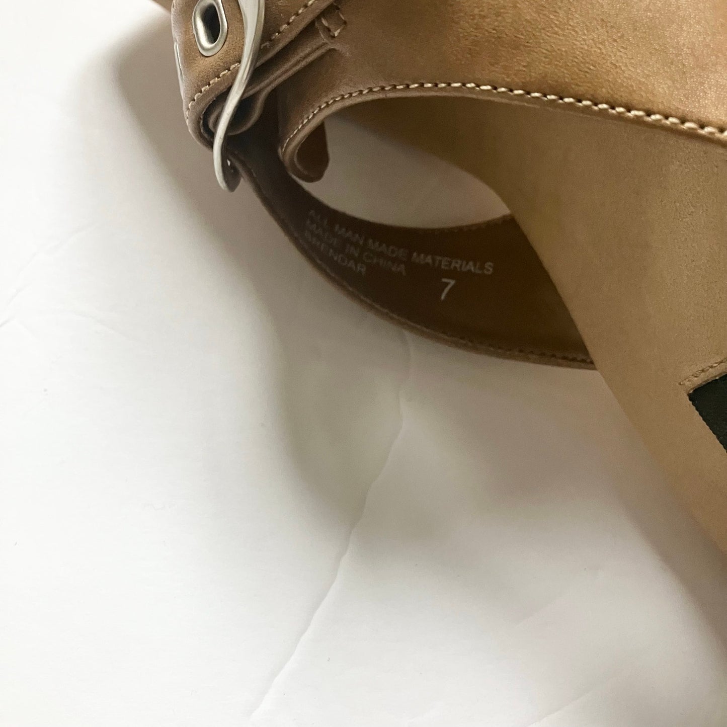 Vintage Y2K LEI Wedge Slip On Tan Sandals