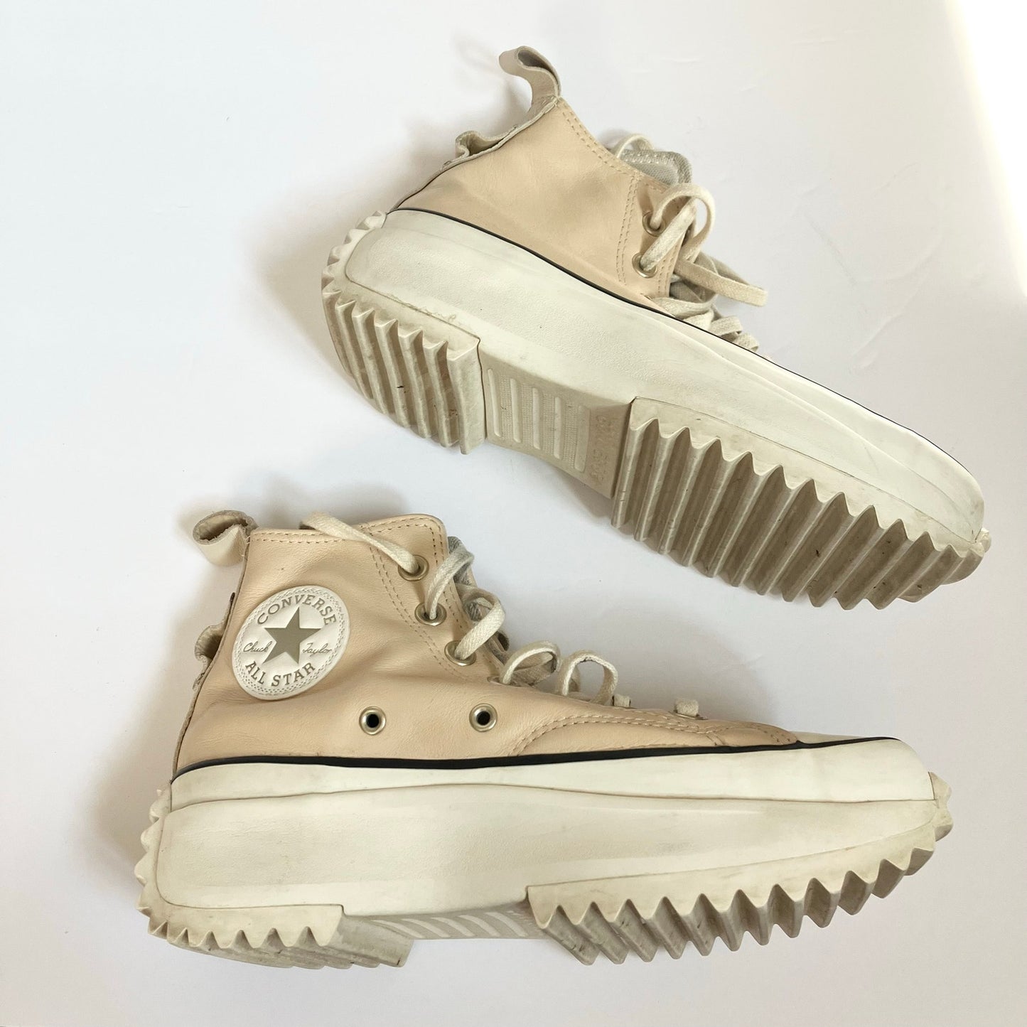 Converse Run Star Hike Platform Cream Two Tone Leather Sneakers Size 7 Women's
