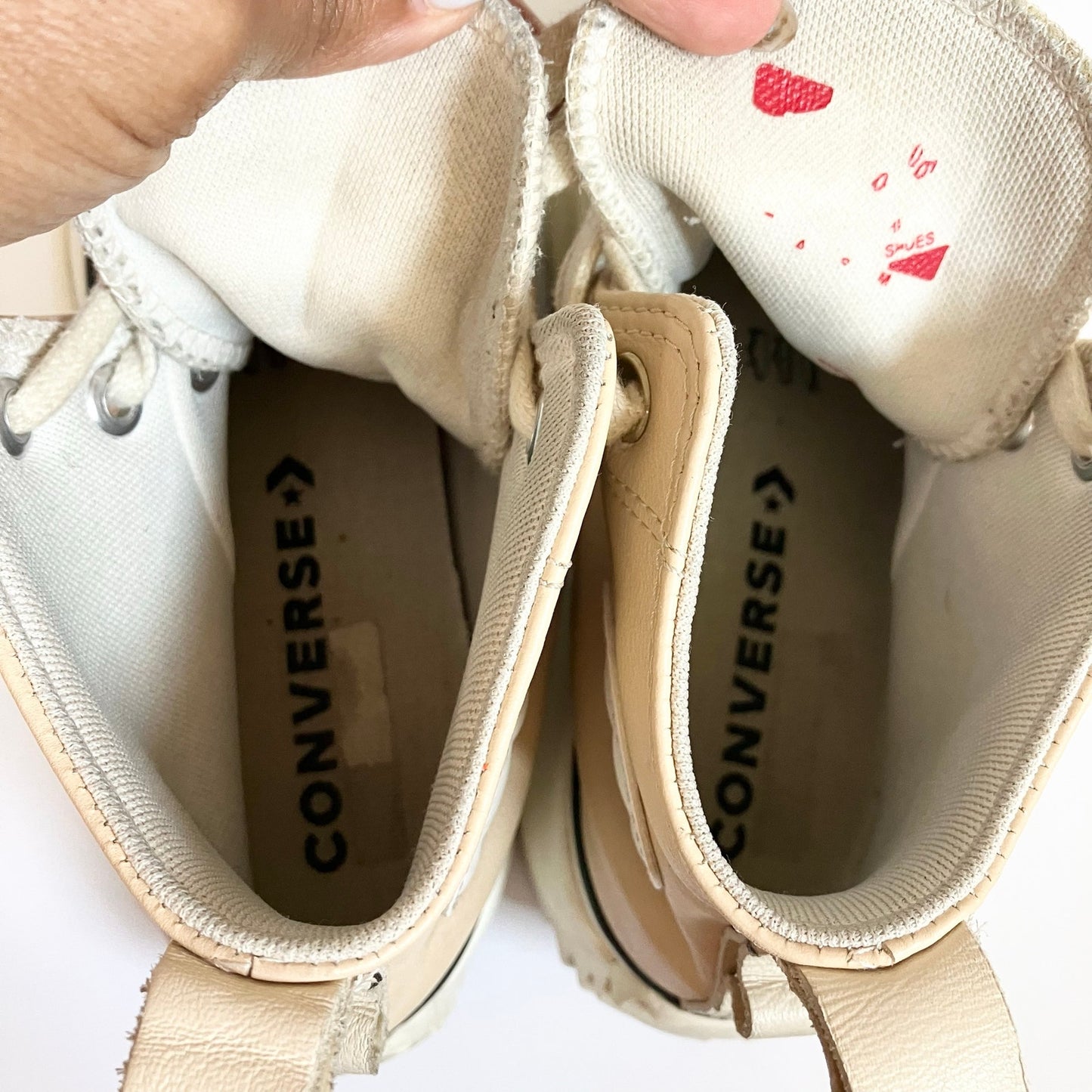 Converse Run Star Hike Platform Cream Two Tone Leather Sneakers Size 7 Women's