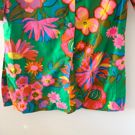 Sun Fashions of Hawaii Vintage 1970s Hawaiian Floral Colorful Beach Shirt