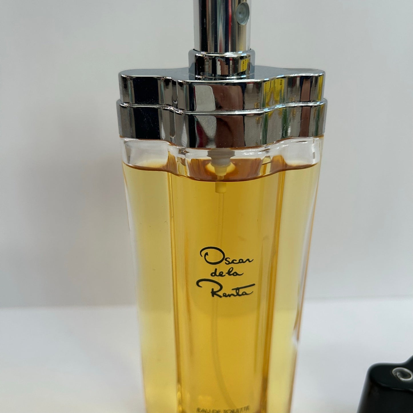 Oscar de la Renta Eau de Toilette Spray Perfume Naturel 3.3 fl/oz
