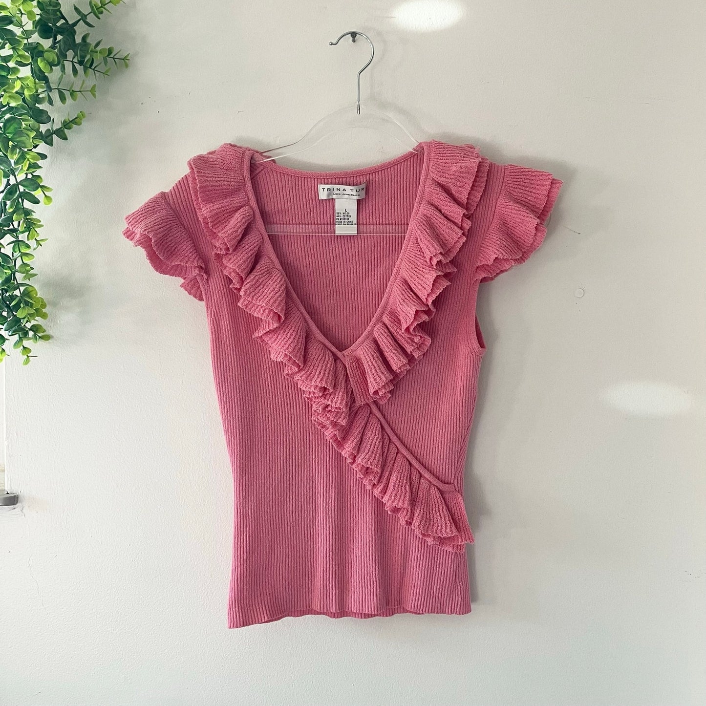 Trina Turk Pink Ruffle Front V Neck Knit Short Sleeve Blouse Top