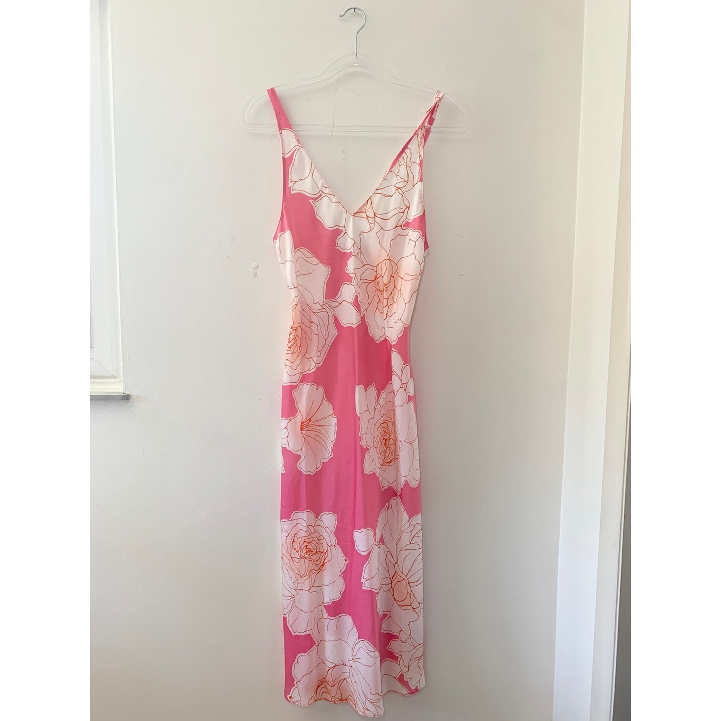 Natori Peony Sunset Floral Pink White Nightgown and Robe Set