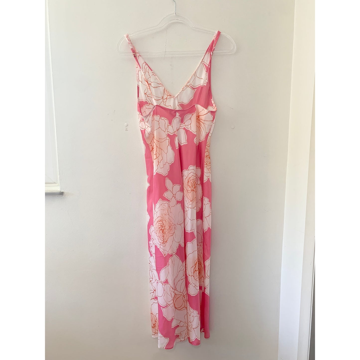 Natori Peony Sunset Floral Pink White Nightgown and Robe Set