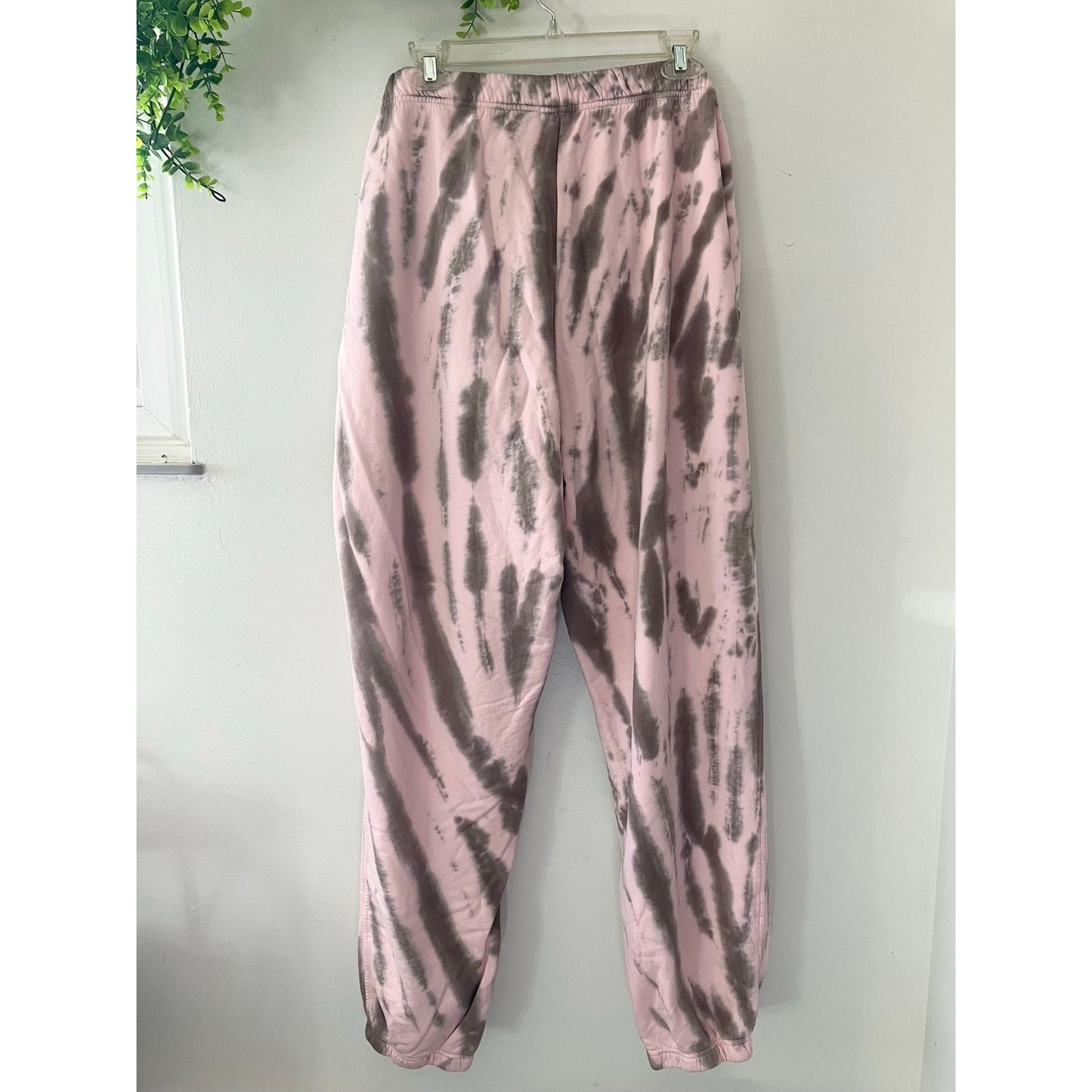 Good American Blush and Taupe Tie-Dye Boyfriend Sweatpants Size 7 4XL New