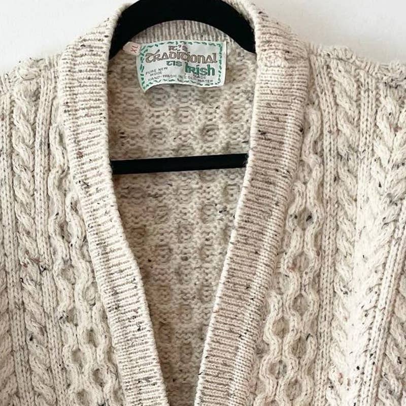 Tis It's Traditional Irish Cable Knit Wool Cardigan Sweater