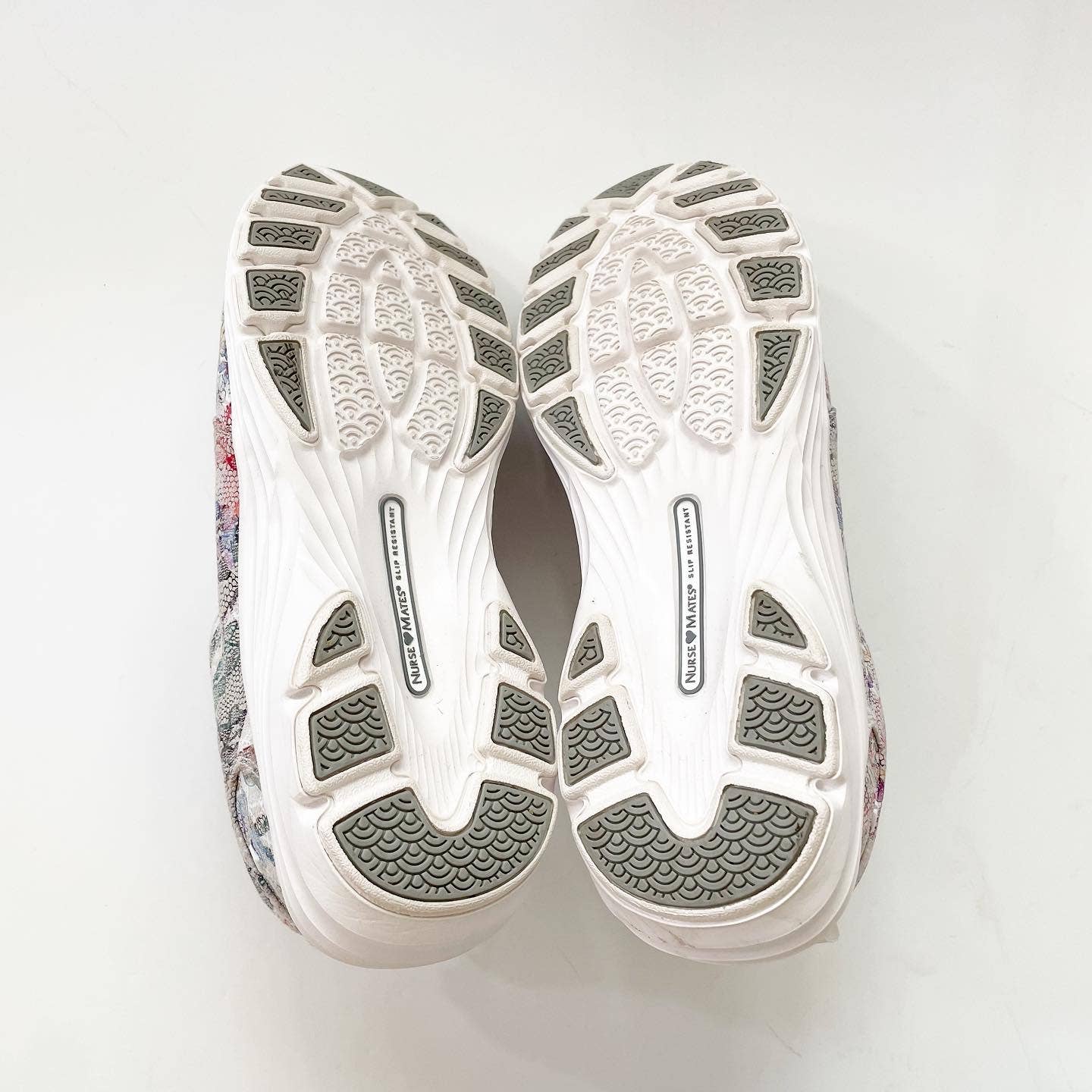 Nurse Mates Align Velocity Sneaker White Flower Leather