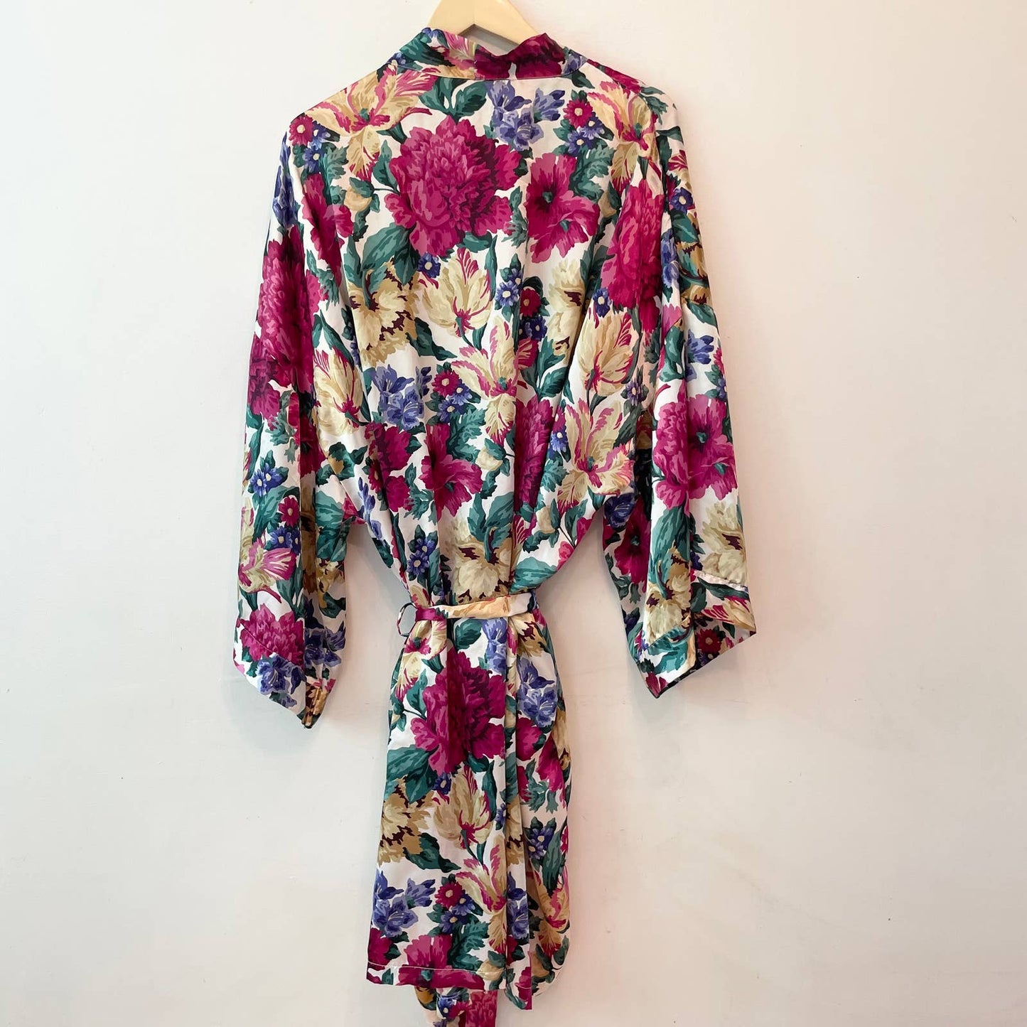 Vintage Solange Satin Floral Pink Robe