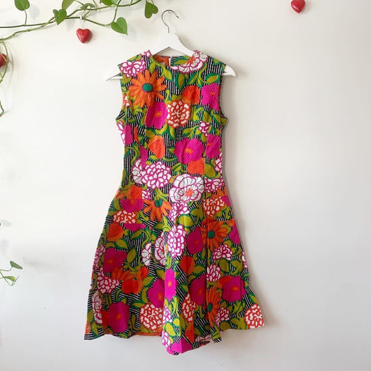 Vintage 1960s Barbara Lee Passport Collection Multicolor Floral Fit & Flare Dress