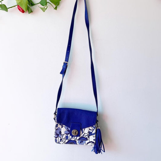 Isaac Mizrahi Bridgehampton Blue & White Cotton & Leather Floral Crossbody Purse
