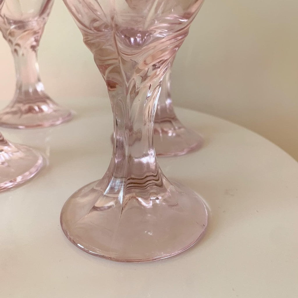 Noritake Sweet Swirl Six-Piece 7 3/8 Goblet Pink Glass