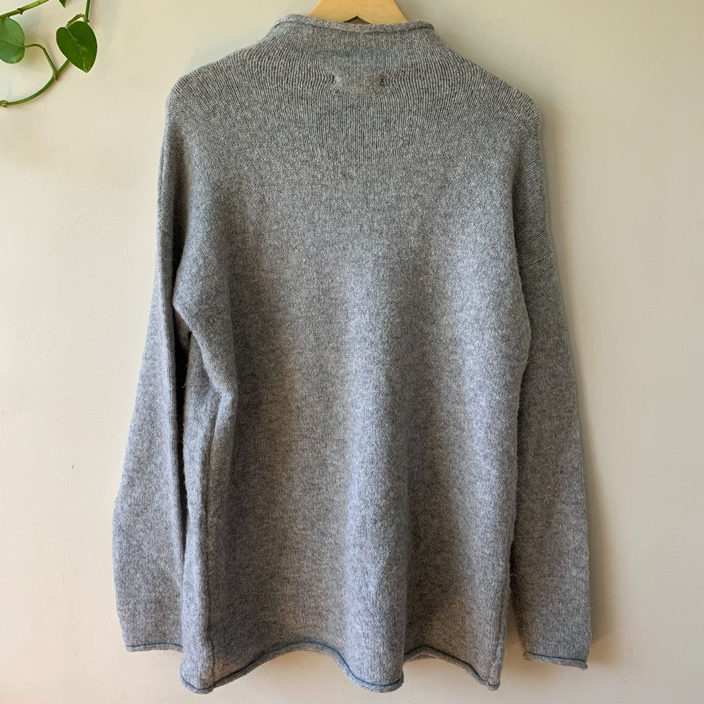 Cupcakes and Cashmere Gray and Red Pullover Ski Sweater M