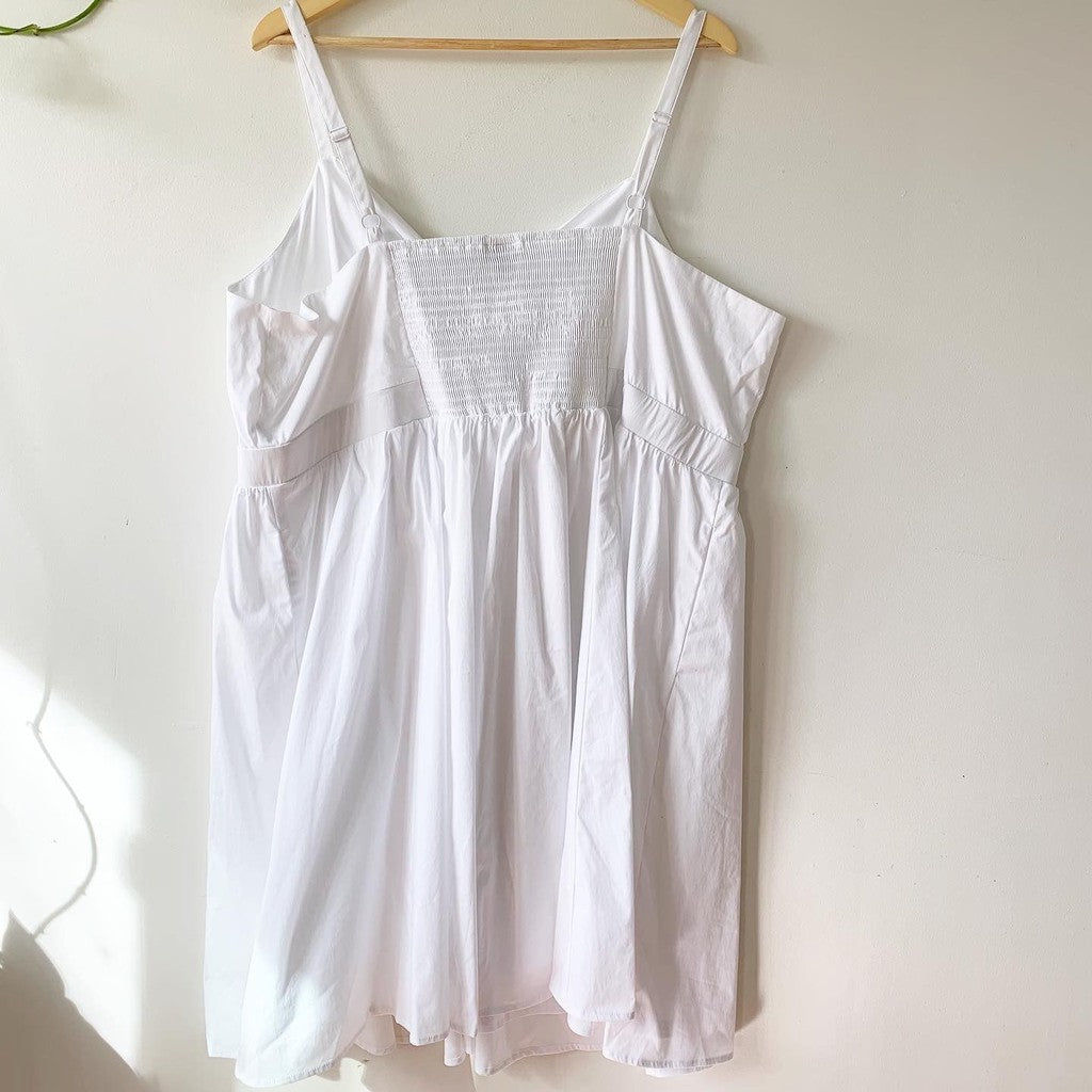 Torrid White Bow Front Skater dress 3X Plus