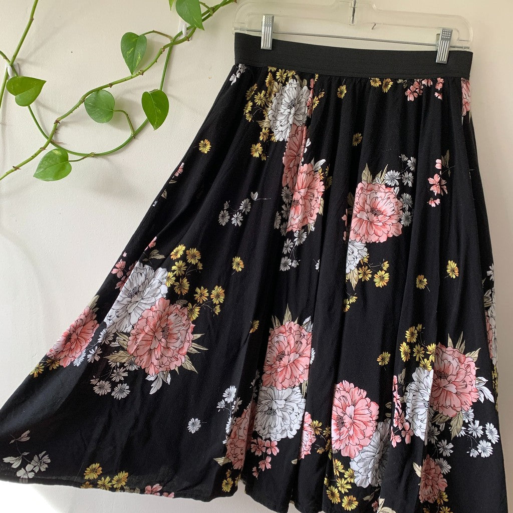 Torrid Black / Pink / White Skater Skirt 1X Plus