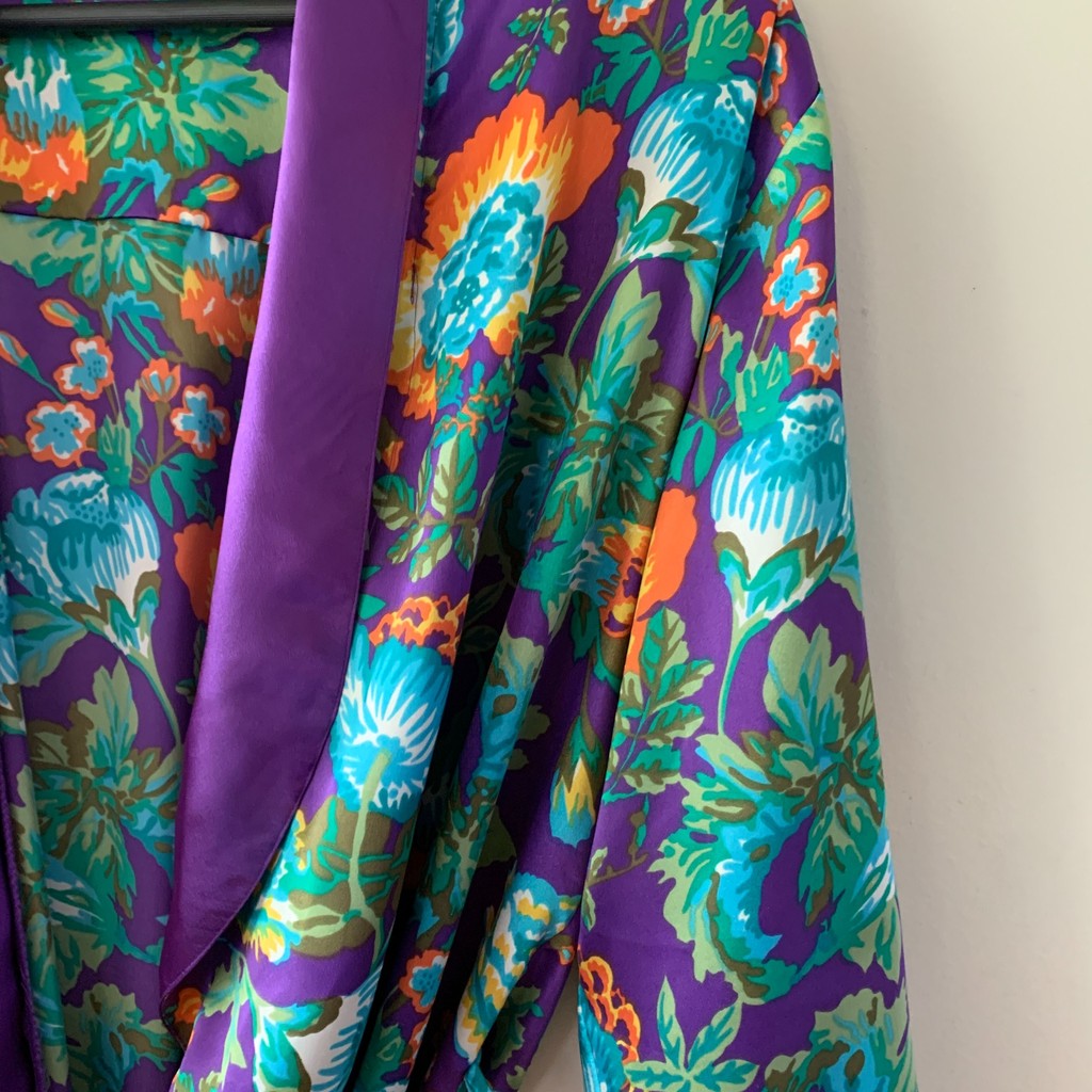 Victoria's Secret Gold Label Vintage 90s 80s Purple Floral Robe M