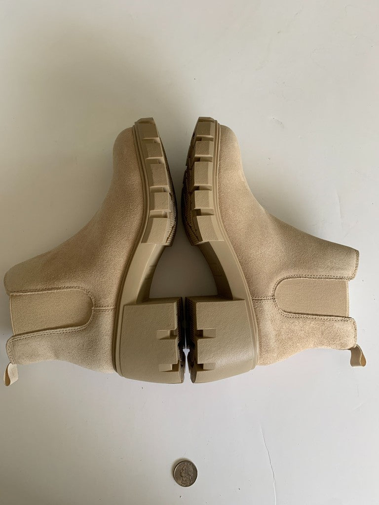 Steve Madden Howler Chelsea Sand Suede Boot 7.5