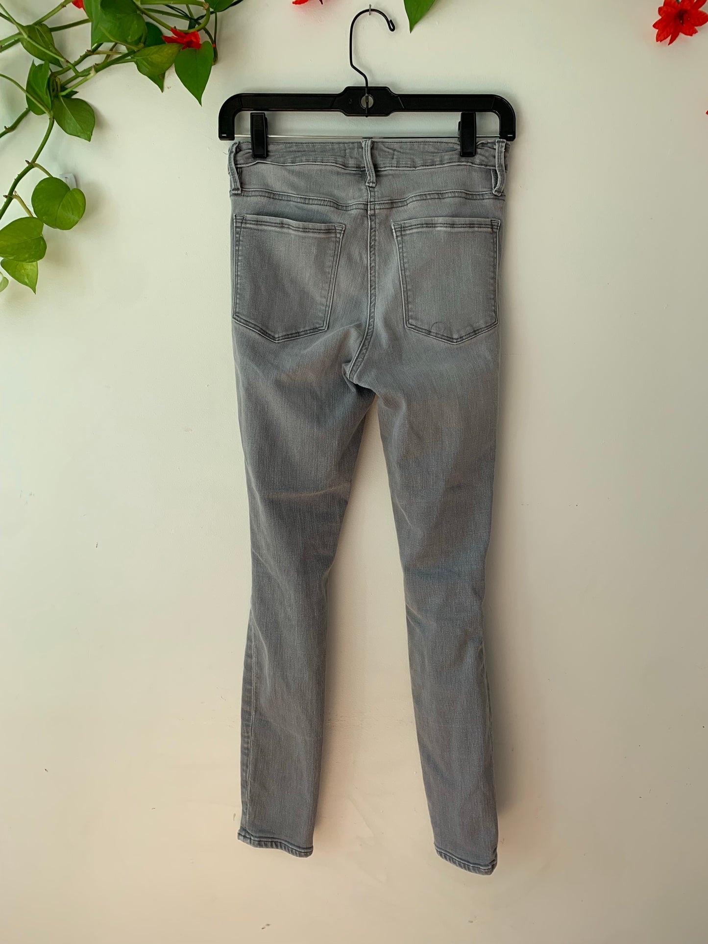 Athleta Scuptec Jeans, Gray, Size 6 Women's
