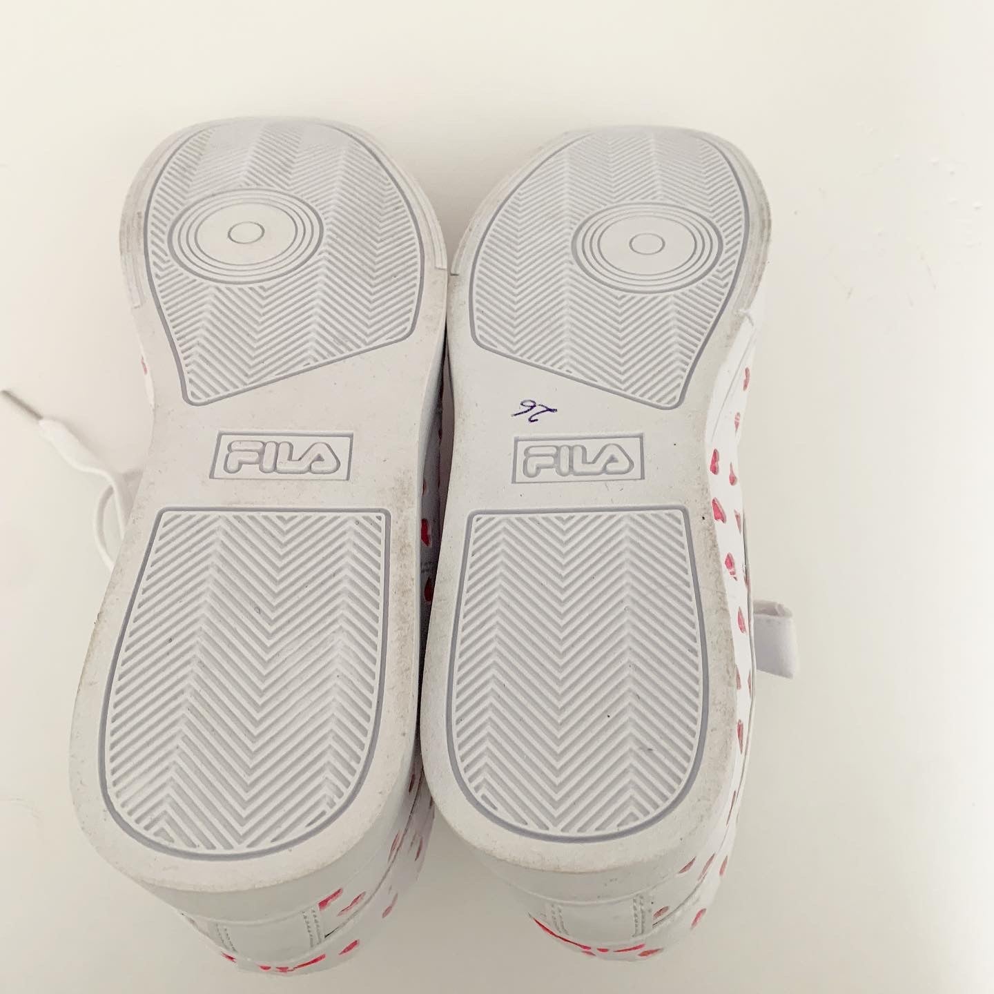 Fila Vulc 13 Heart High Top Sneaker Women's  Pink White Size 8.5